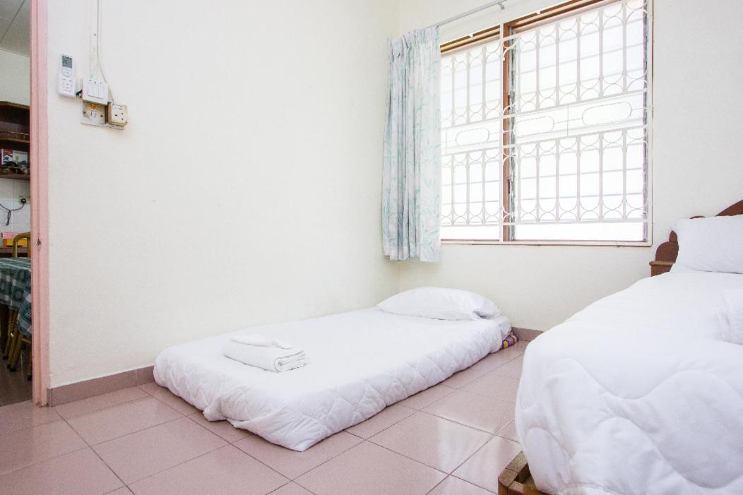 בוקיט מרטג'אם Sweet Home With 2 Auto Gates At Bm, Penang, M'Sia מראה חיצוני תמונה